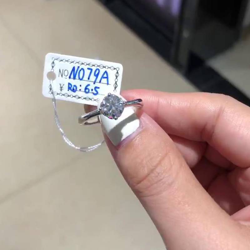 Love Four Claw Women's Ring S925 Silver Plated Platinum Customized Main Stone Moissanite Diamond 1.0ct